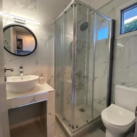 Aparthotel Nana 3*